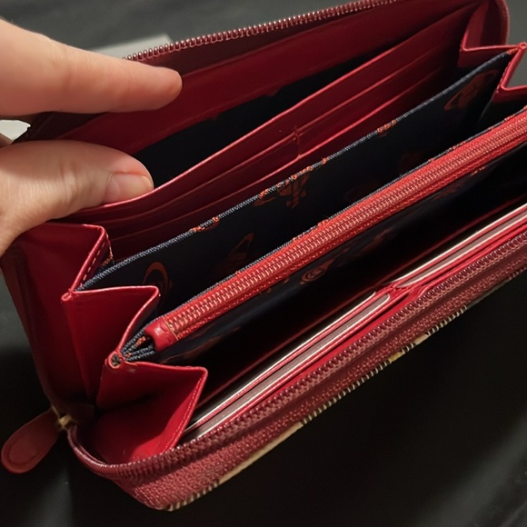 SOLD✨Vivienne Westwood✨ Red Tartan Orb Zippy Wallet EUC - Picture 11 of 17